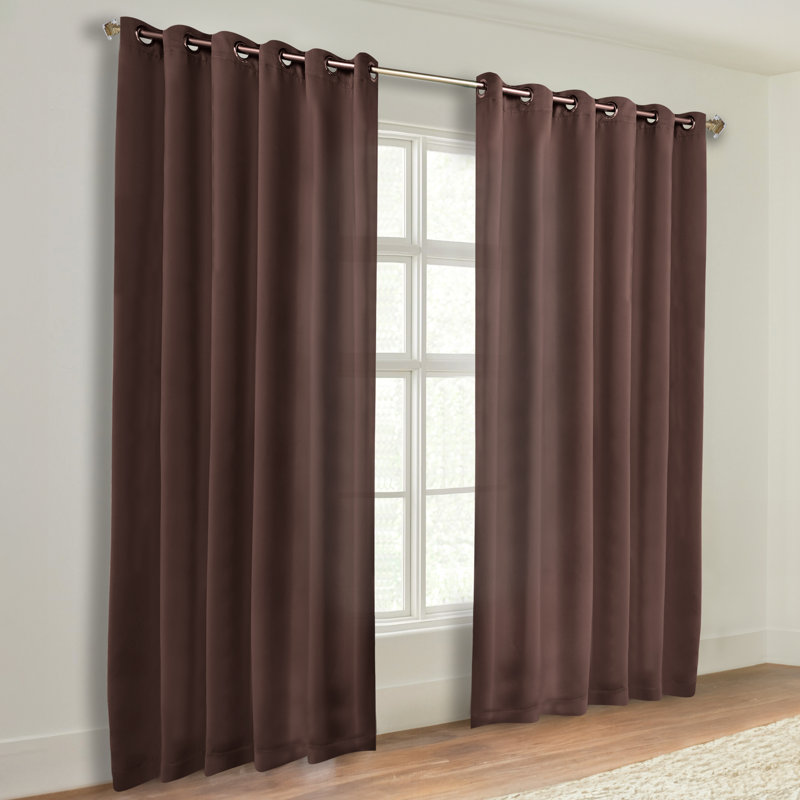 Paire de rideaux obscurcissant avec œillets Millendon, Cappuccino, L 70 po x L 84 po