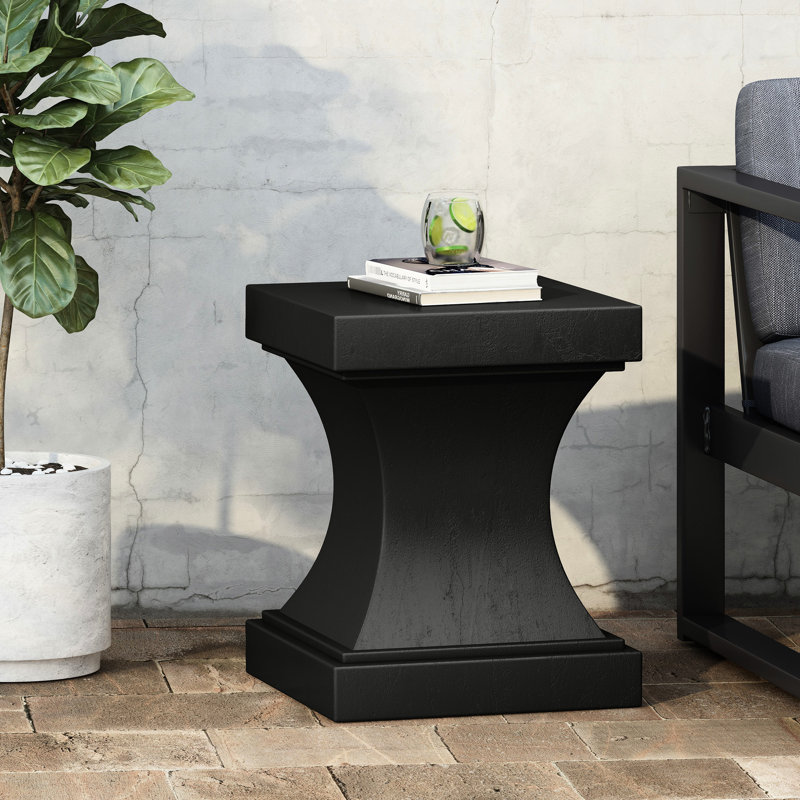 Table d'appoint en béton Athena