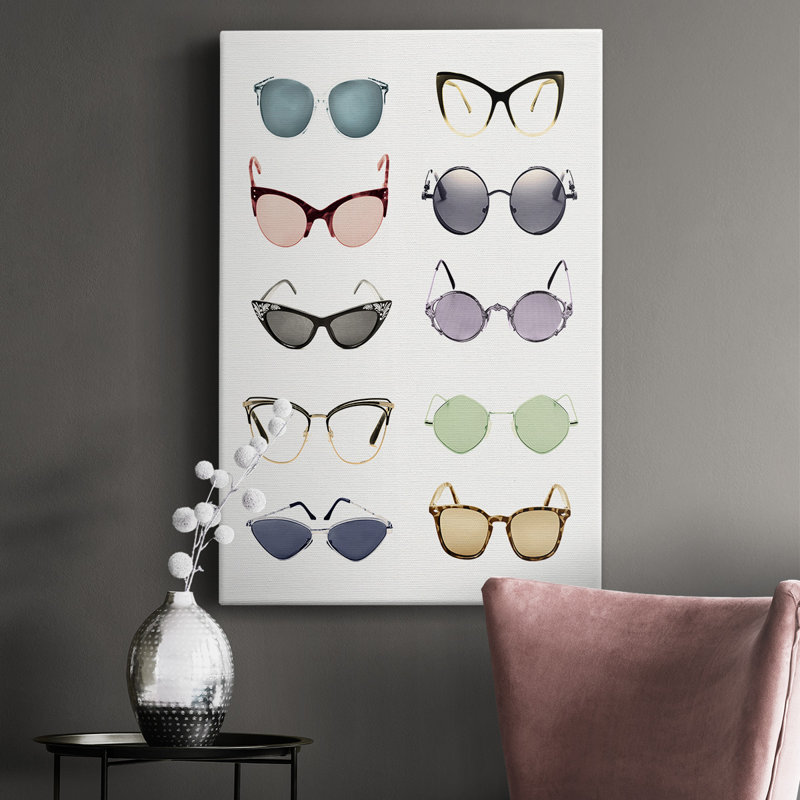 «Vintage Glasses I», impression sur toile tendue, H 18 po x l 12 po x P 1 po