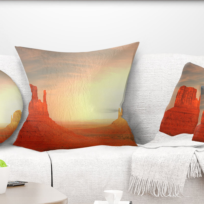 Coussin Schafer Monument Valley Utah, 16 po x 16 po, Coussin décoratif