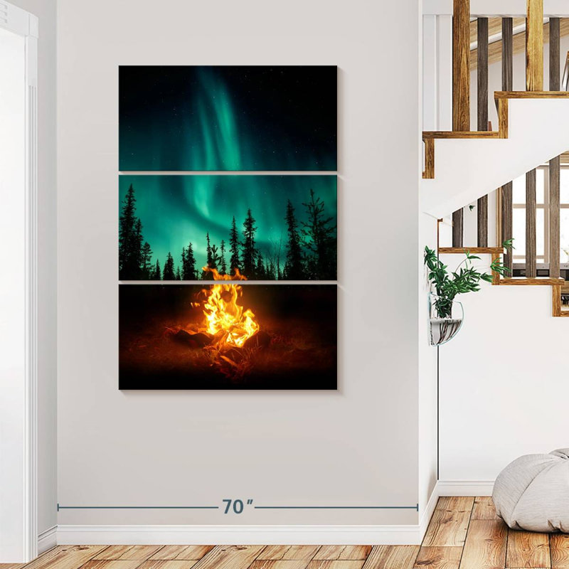 «Campfire Under Northern Lights», toile tendue 4 pièces, H 74 po x l 48 po