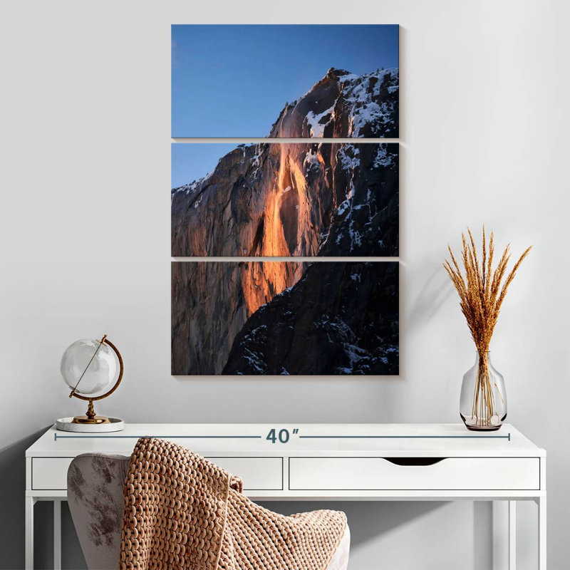 Alvord Yosemite Phenomenal Firefall, 32" H x 20" W