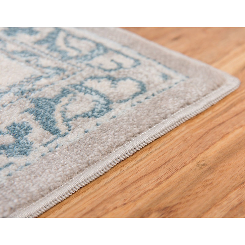 Tapis à motif oriental beige / bleu Iyanna, Rectangle 4 pi x 6 pi