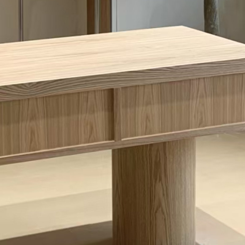 Vitrine simple et luxueuse avec îlot central, H 35,43 po x l 62,99 po x P 19,68 po