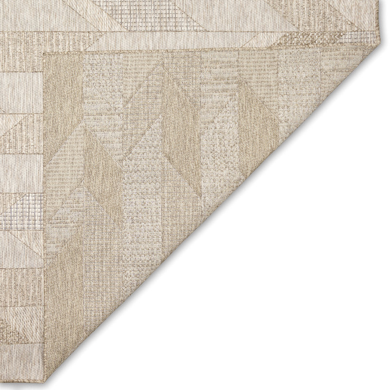 Geometric Indoor / Outdoor Rug, Runner 1'11" x 7'6"
