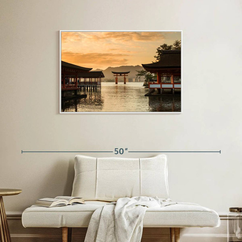 Célèbre sanctuaire Itsukushima, Cadre flottant blanc, 37 po x 25 po