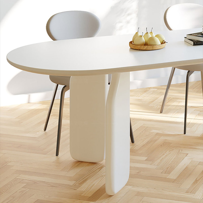 Table de salle à manger en marbre blanc avec pieds en bois, H 31,5 po x l 63 po x P 29,5 po, 5 Pieces: Table, 4 Chairs