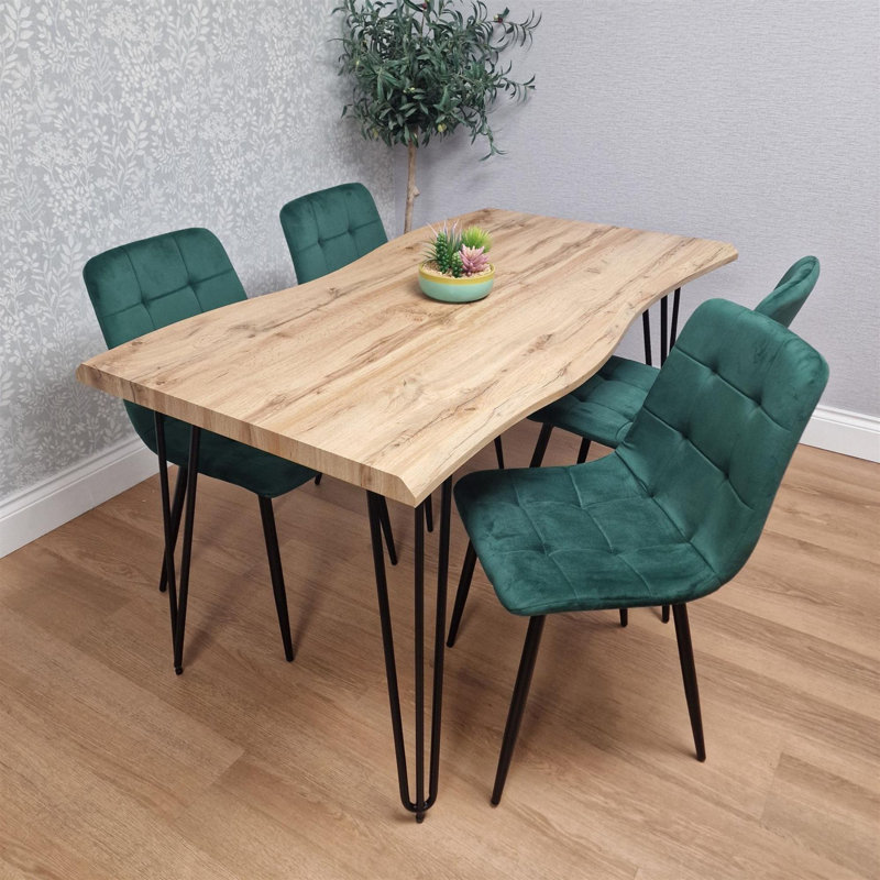 Wooden Dining Table and 4 Velvet Chairs - Stylish Dining Room Furniture, 75cm H x 117cm W x 77cm D, Green