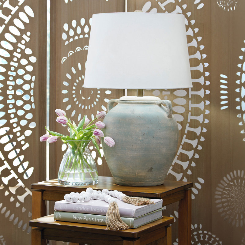 Malikaih Table Lamp