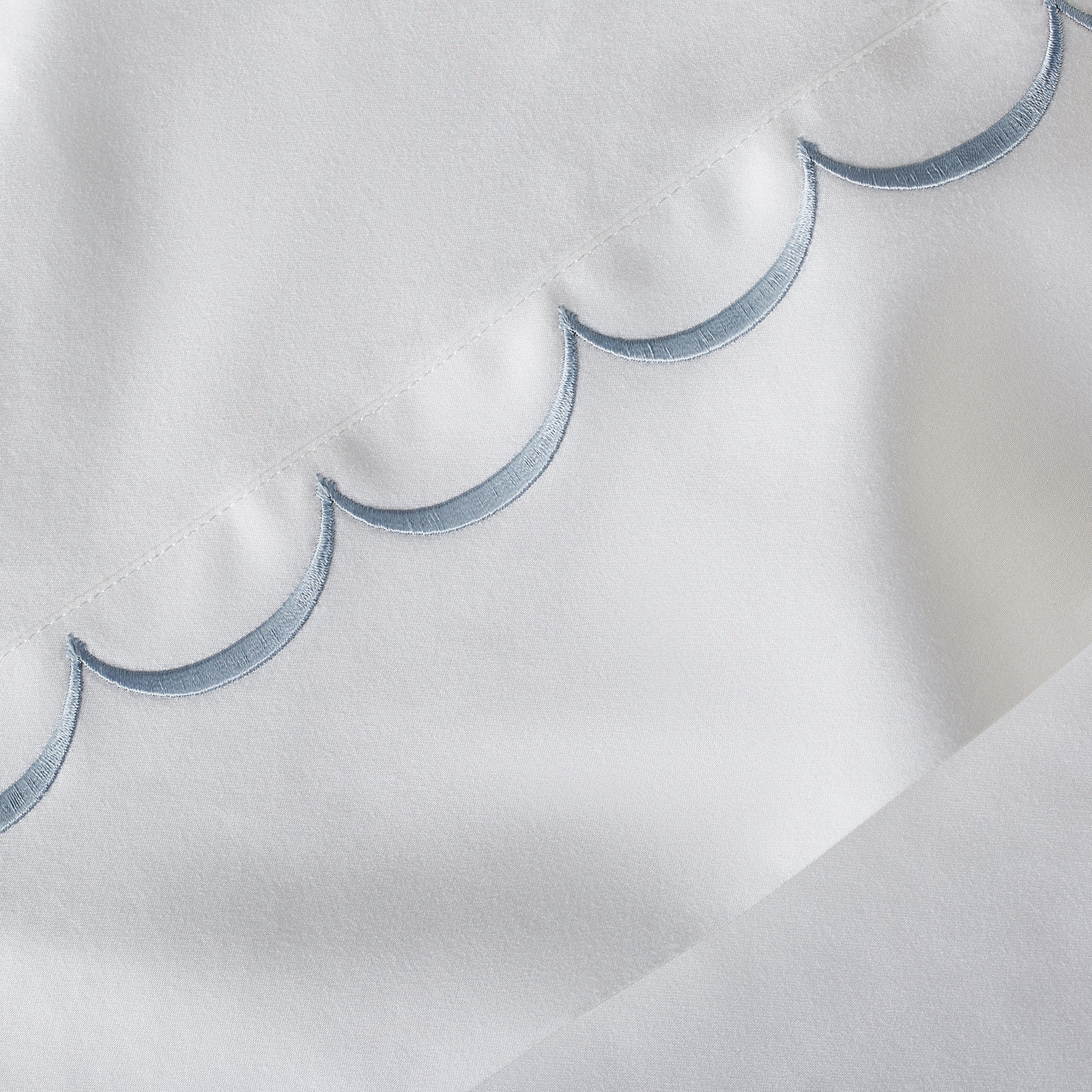 Camillo Cotton Sheet Set, Queen Sheet Set + Fitted Sheet + 2 Pillowcases, Blue
