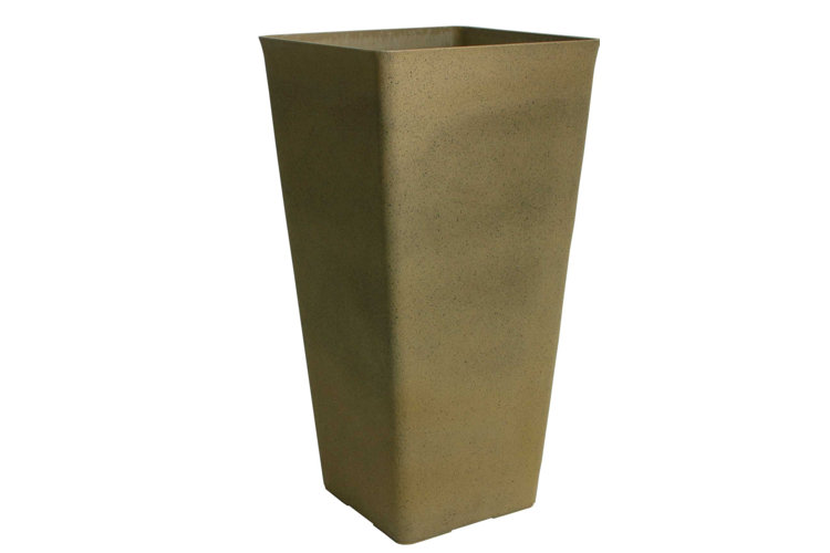 Bayliff Pot Planter