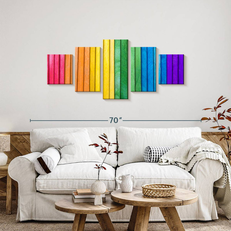 LGBTQ Wooden Rainbow, H 24 po x l 55 po