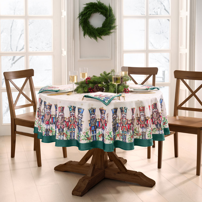 Lilaki Royal Nutcracker Holiday 60"x84" Oval Tablecloth