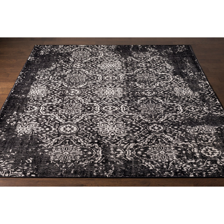 Andreana Wool Oriental Indoor Rug