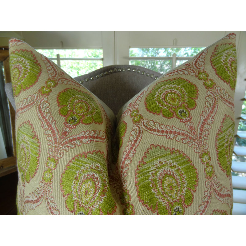 Coussin Tulip, 16 po x 16 po