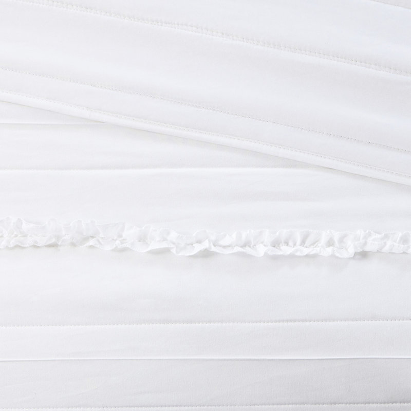 4 Piece Reversible Ruffle Quilt With Embroidered Textures Pillow - White Full/queen Bedroom Luxury Decorative Designs Chic