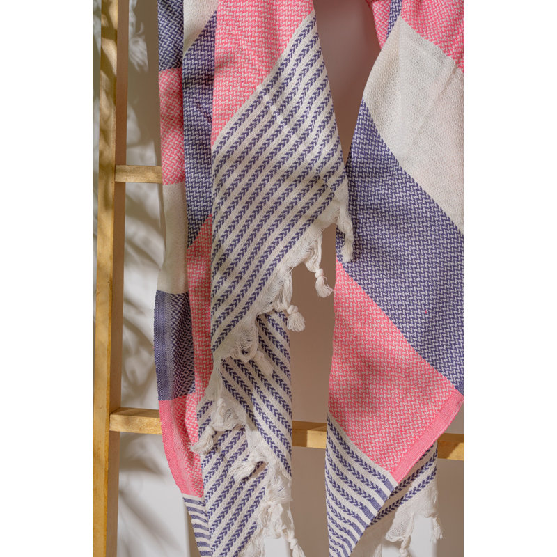 Luxueuse serviette de plage 100% coton Fouta, 39,4 po x 70,9 po | Doux et léger, 7,9 oz / pied carré | Idéal pour la plage, la piscine et le spa | Séchage rapide, entretien facile - lavage délicat à 104 ° F, séchage par culbutage à basse température