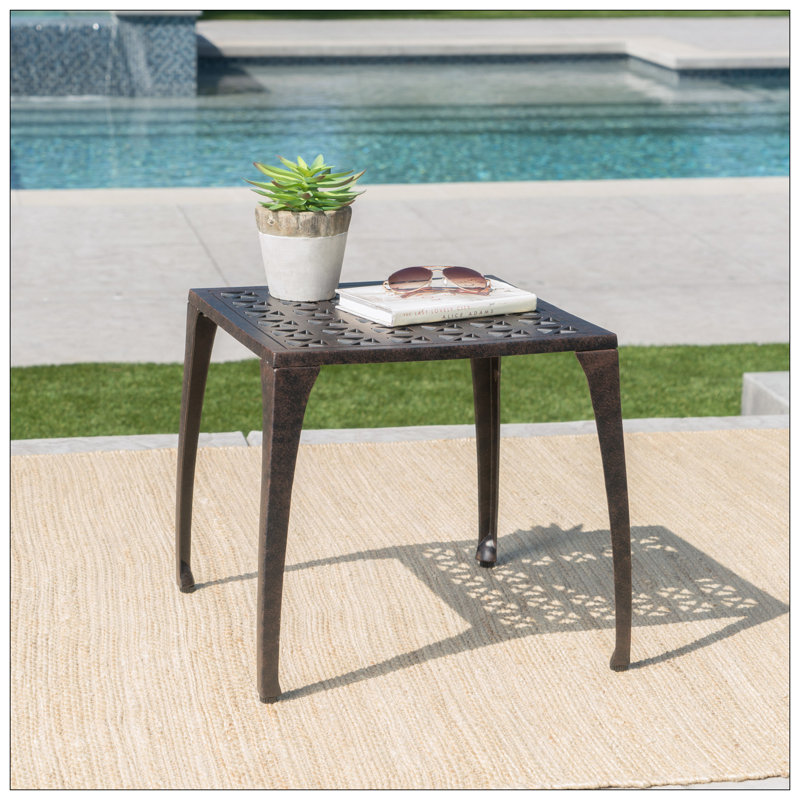 Table d'appoint KAI 18 po