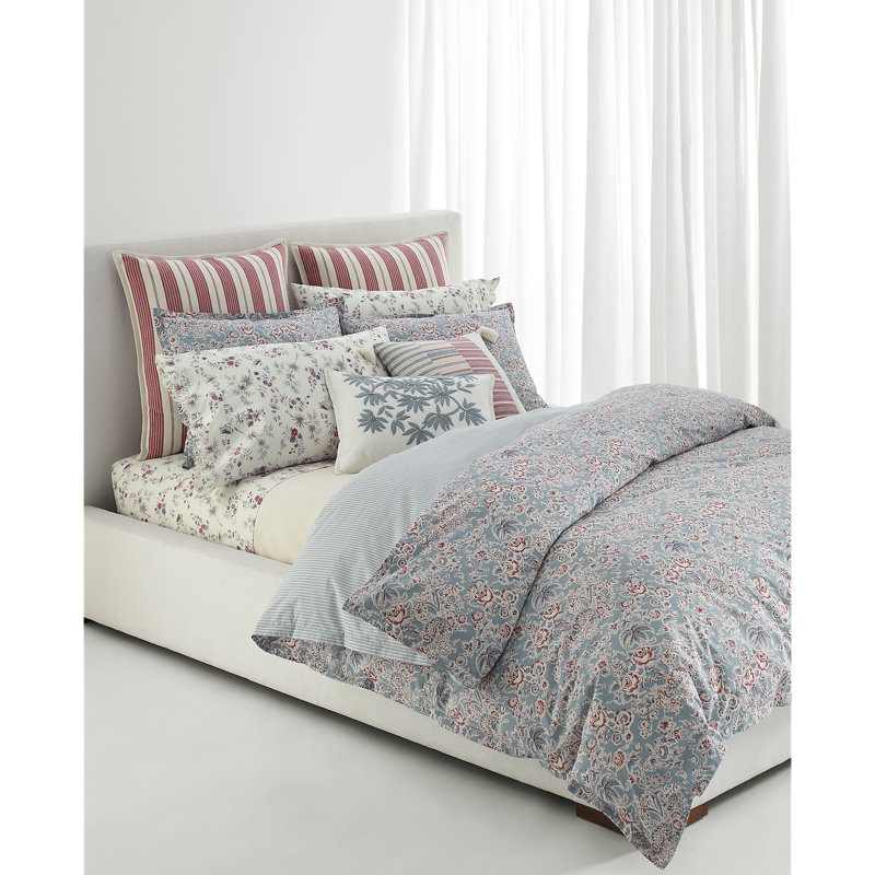 Maddie Floral King Comforter Set, King Comforter + 2 Pillow Shams