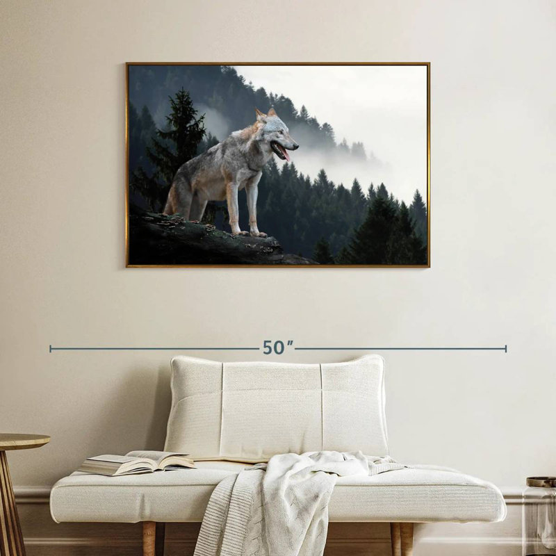 Loup des bois sur la montagne, Cadre flottant doré, 40 po x 27 po