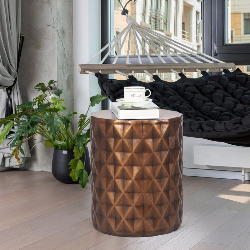 Round Outdoor Side Table , 15.5'' in. W 15.5'' in. D