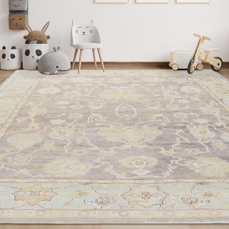 Wool Oriental Area Rug in Light Purple/Beige/Yellow