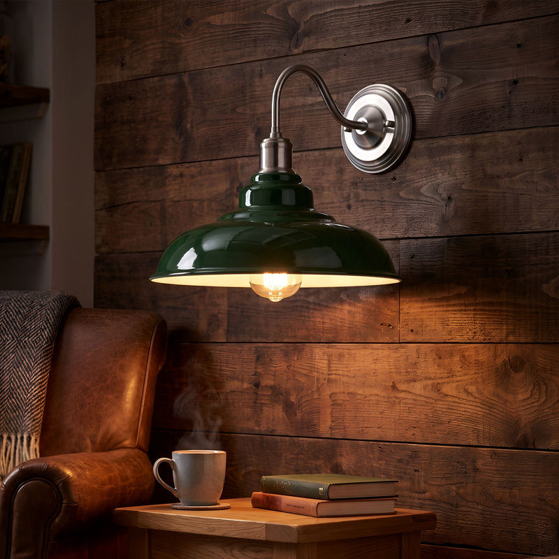 Pateros Armed Sconce, Green