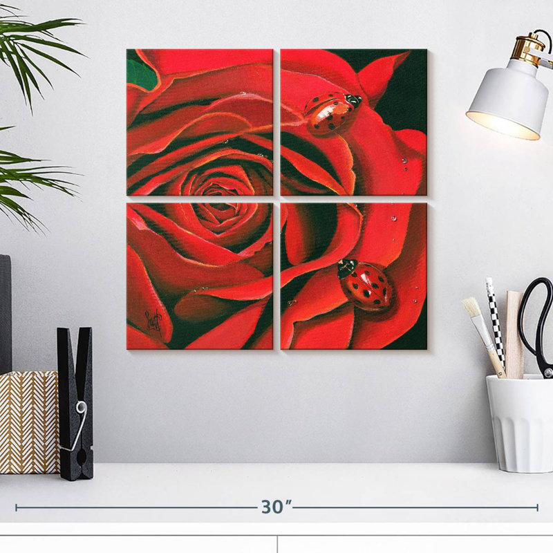 Harnek fleur rouge et insectes, H 18 po x l 18 po