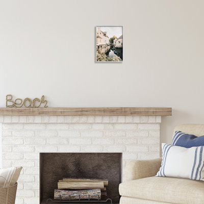 «Au-443-Giclee Village Canal River Boat Garden» par Krista Broadway, photographie