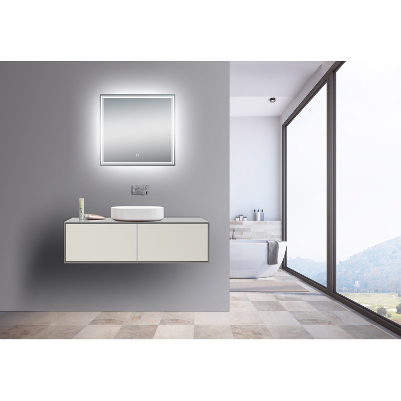 Miroir de salle de bain Xena, 30 po x 31,5 po