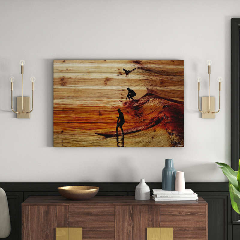 «Surfing The Wave» par Parvez Taj - reproduction sur bois, H 12 po x l 18 po x P 1,5 po