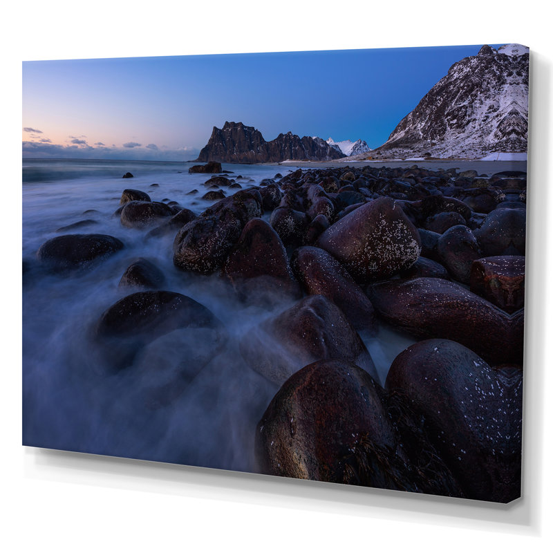 Coucher de soleil sur une plage scandinave - peinture sur toile, Toile tendue, H 40 po x l 60 po