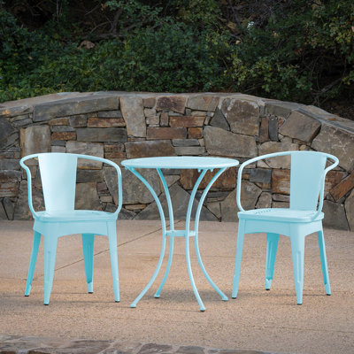 Ensemble de mobilier de patio, une table ronde avec deux chaises