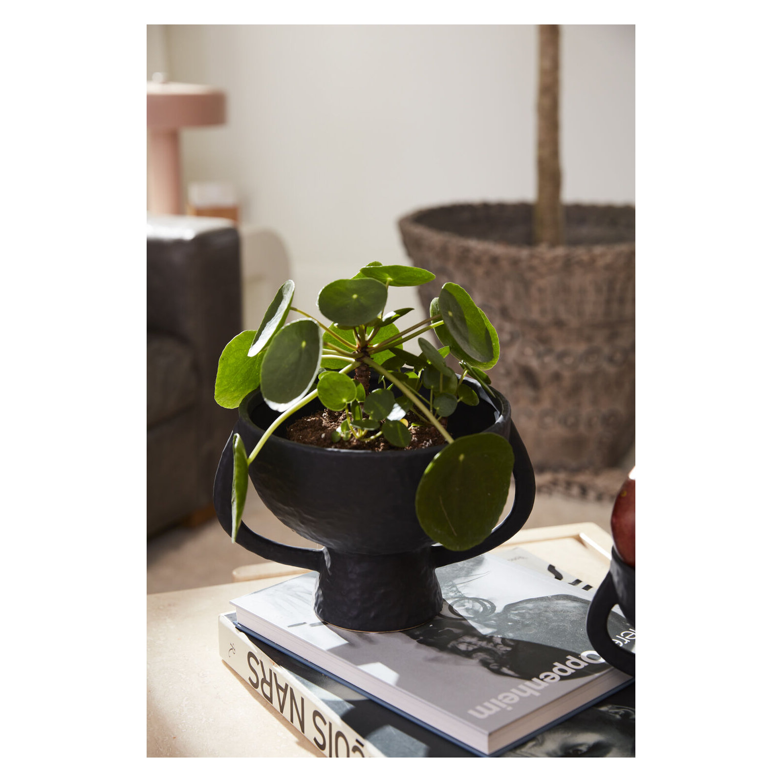 Aneyda 6.75'' Ceramic Table Vase