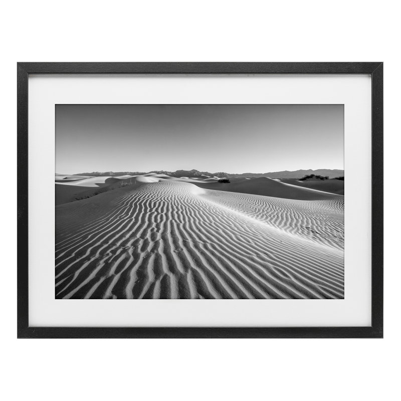 «Sand Waves In The Distance», reproduction encadrée sous verre, conception de Jon Evan, H 14 po x l 20 po