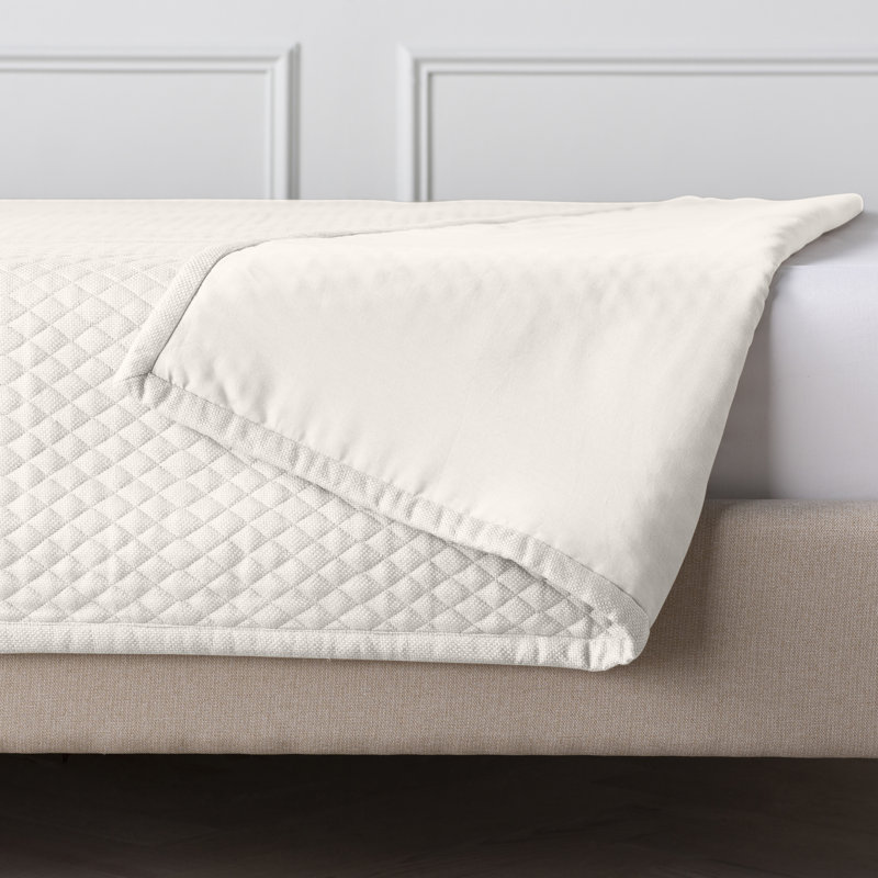 Laurie Coverlet, Queen Coverlet, Ivory