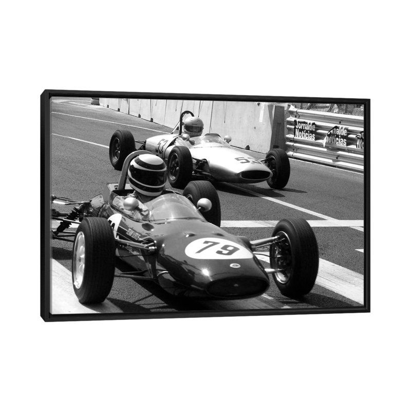 «Race», photographie sur toile, H 18 po x l 26 po x P 1,5 po, Toile avec cadre noir, Pas de tapis