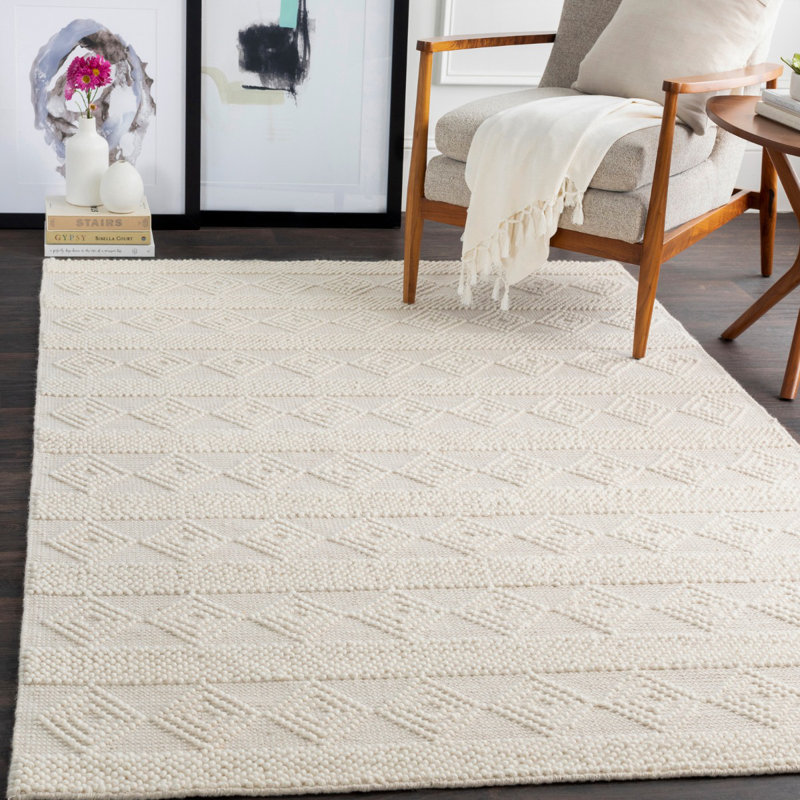 Beyanka Geometric Machine Tufted Area Rug, Rectangle 183 x 274 cm