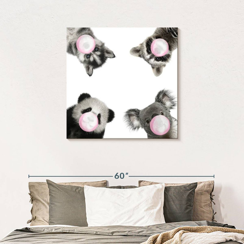 Drôles d'animaux à fourrure sur toile, H 36 po x l 36 po x P 1,25 po