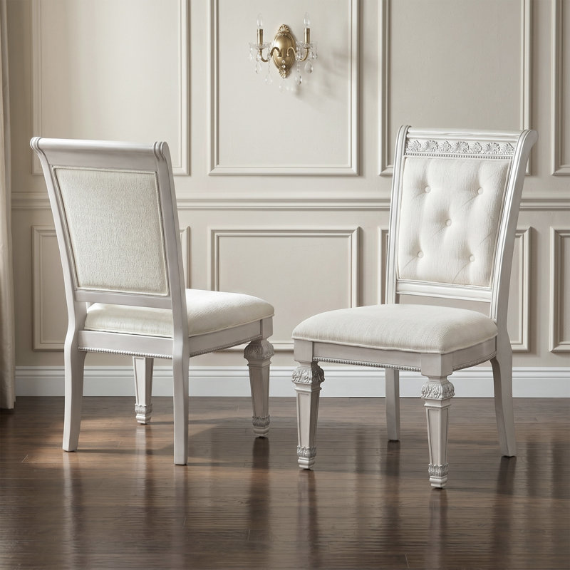 Chaise d'appoint rembourrée Amesbury