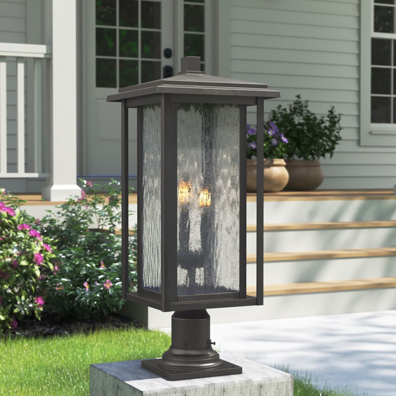 Luminaire à fixation sur mât câblé 3 lumières H 24,5 po Iwan, Bronze huilé