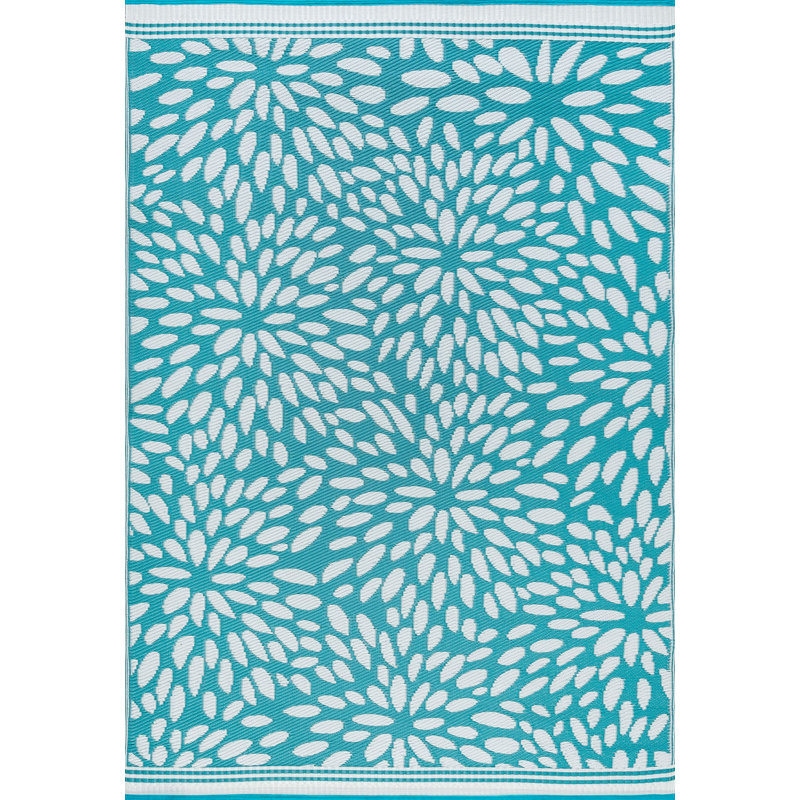 Wendy Indoor / Outdoor Rug, Rectangle 5' x 6'11"