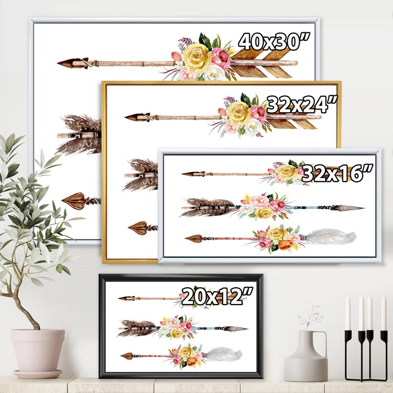 Plumes et fleurs sur des flèches indigènes II - peinture sur toile, H 16 po x l 32 po x p 1 po, Cadre flottant doré