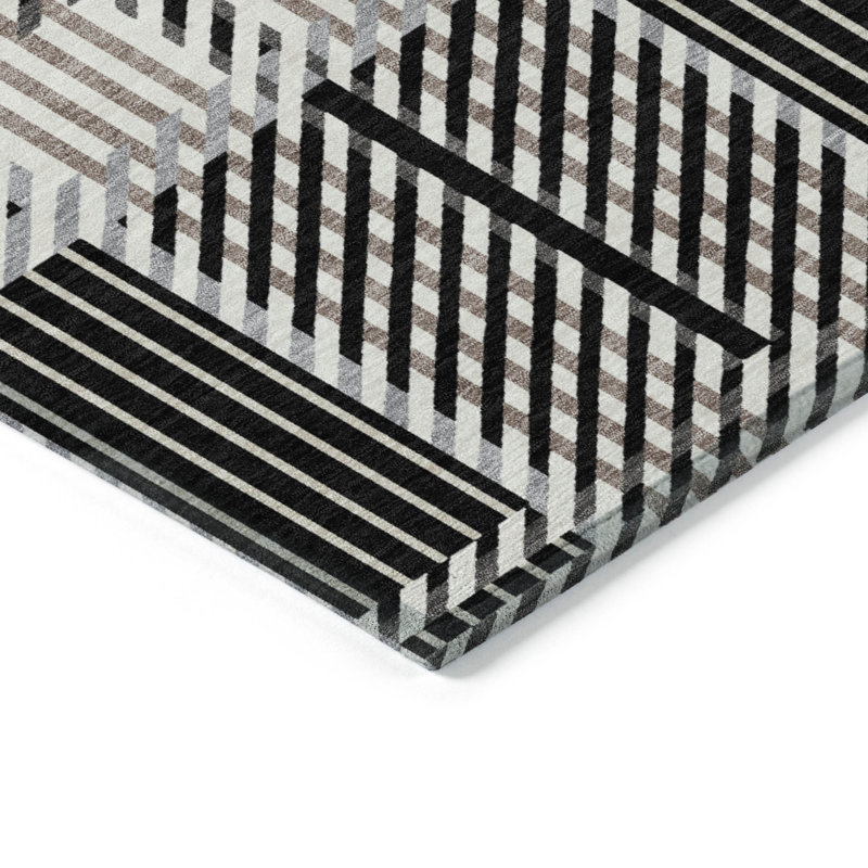 Black and White Plaid Synthetic Washable Area Rug 3' x 5'