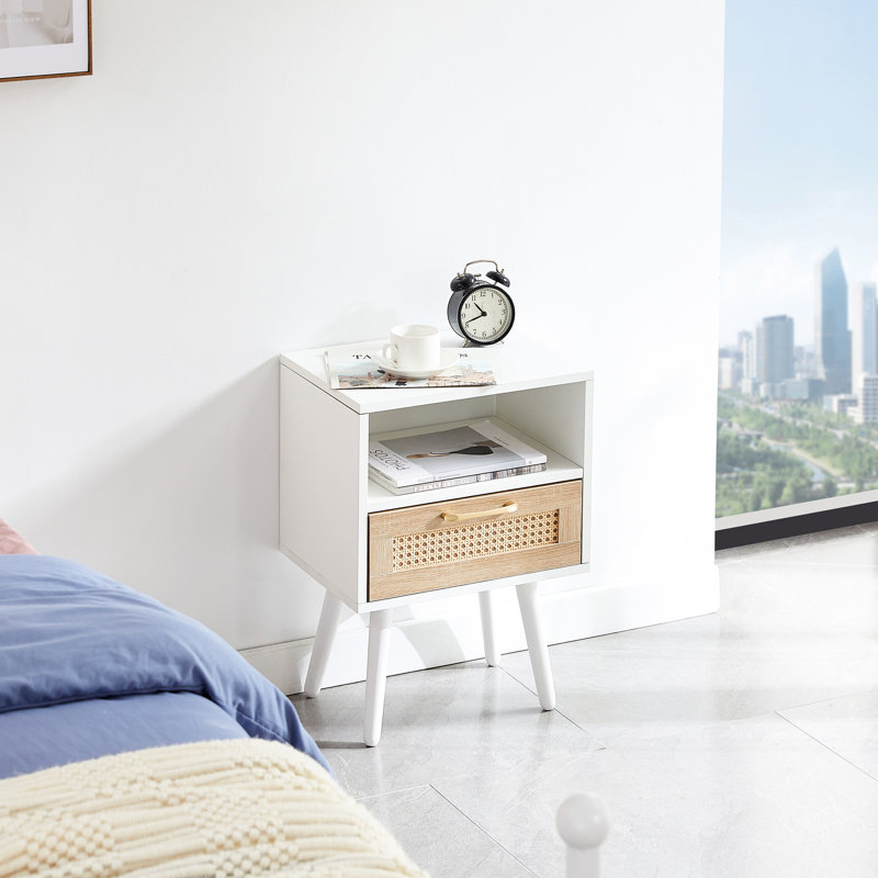 Table d'appoint 15,93 po Modern, Blanc