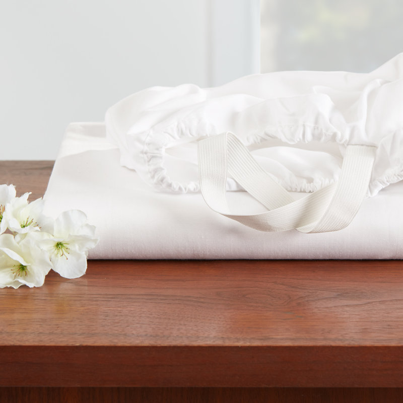 Microfiber Sheet Set, White, Queen Sheet Set with 2 Pillowcases