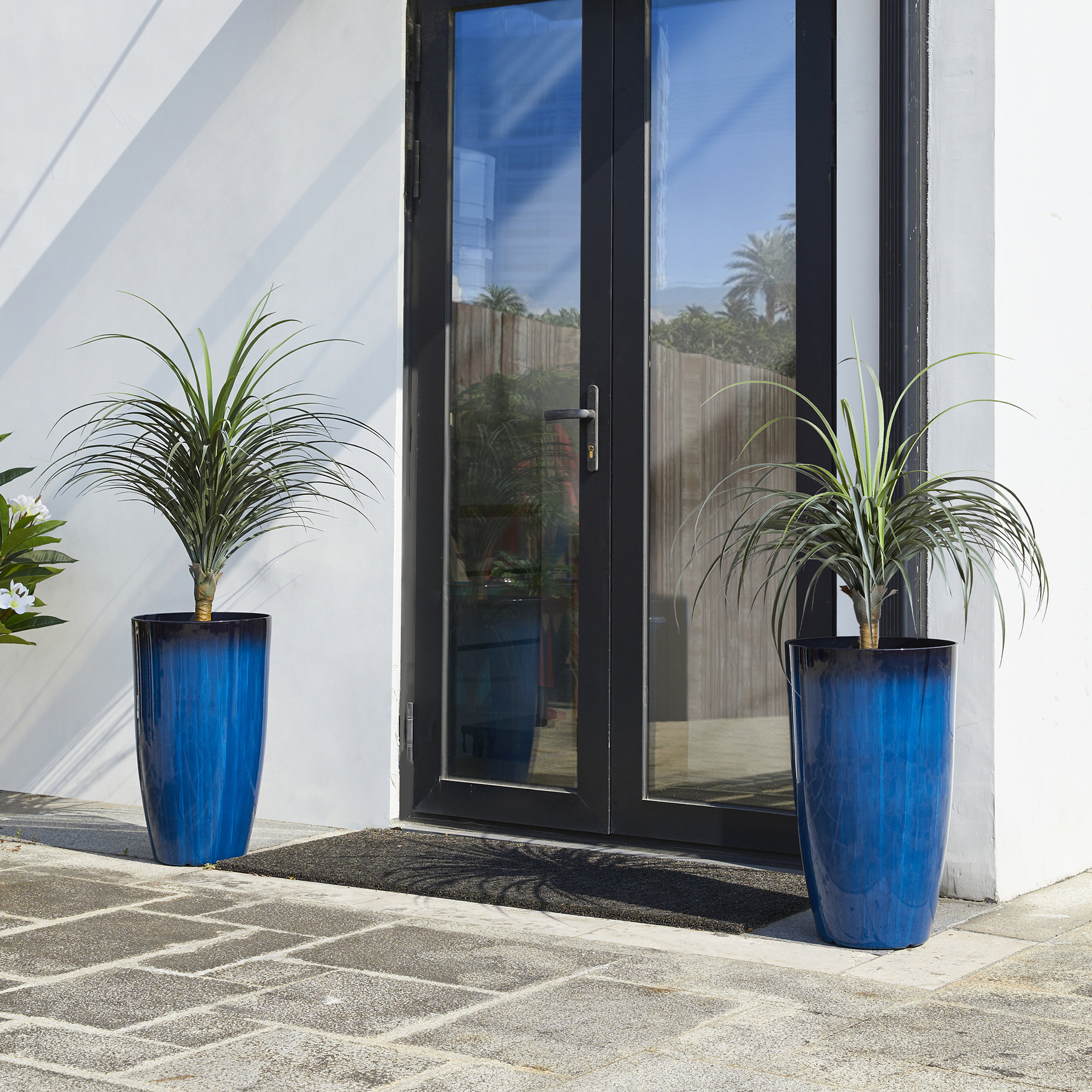 23.5"H Set Of 2 Oversized Gradient Green Faux Ceramic  Tall Plastic Planter, Gradient Cobalt Blue