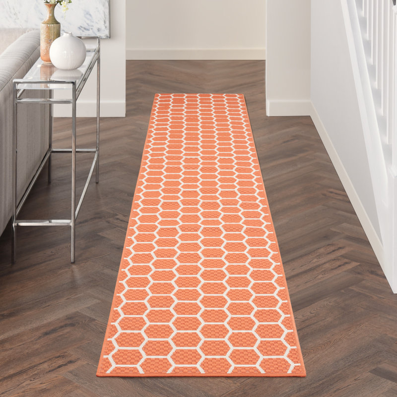 Casie Geometric Reversible Indoor / Outdoor Area Rug in Orange, Runner 2'2" x 12'