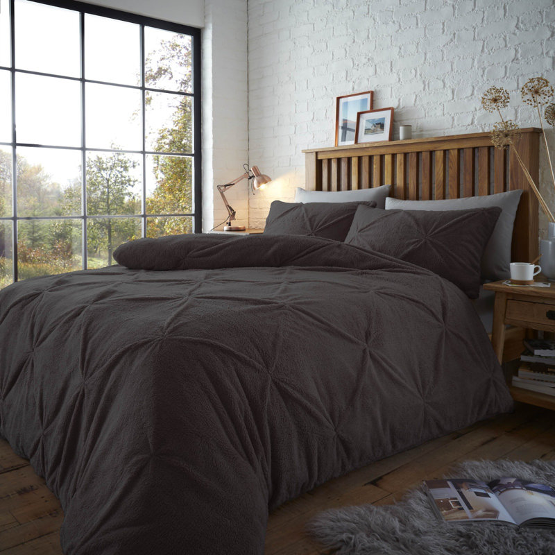 Apriel Microfiber Solid Colour Duvet Cover Set with Pillowcases Included, Double Duvet Cover + 2 Standard Pillowcases