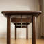 Bureau rectangulaire en bois d'hévéa brun foncé-166419489